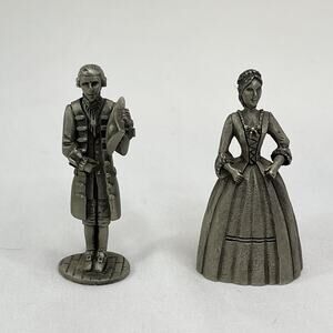 Fort Pewter Old Colonial Couple figurines, collectible, decor.